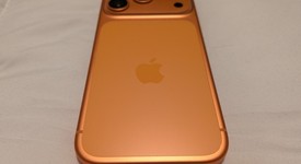 Mint
													Apple iPhone 17 Pro - Unlocked, Cosmic Orange, 256 GB, A3256, photo 6 of 6