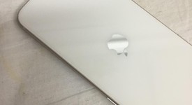 Mint
													Apple iPhone SE 3rd Gen 2022 - Unlocked, Starlight, 64 GB, A2595, photo 5 of 7