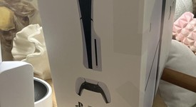 New
													PlayStation 5 Slim Standard Edition (2023) - White, 1 TB, photo 4 of 6