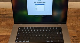 Mint
													MacBook Pro 2021 - 16" - Apple M1 Max, Gray, 1 TB, 64 GB, photo 2 of 14