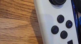 Mint
													Nintendo Switch - OLED - White, 64 GB, photo 4 of 5