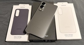 Mint
													Samsung Galaxy S25 Edge - Unlocked, Silver, 512 GB, 12 GB, SM-S937U1, photo 2 of 11