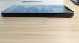 Good
													Apple iPhone 12 - Unlocked, Black, 64 GB, A2172, photo 4 of 15