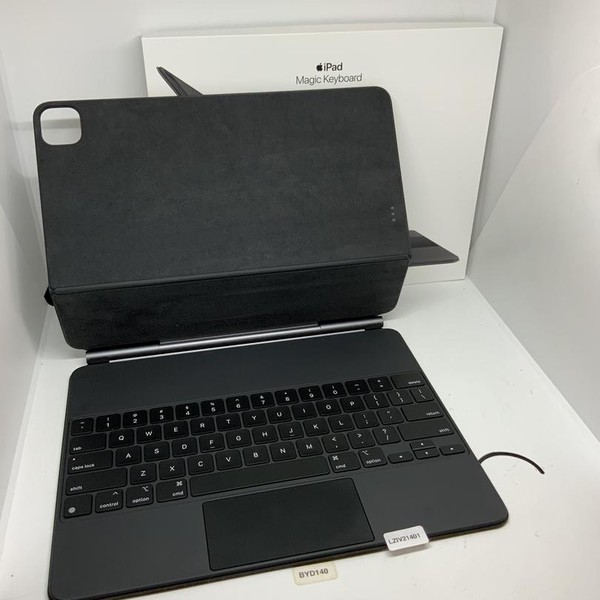 Apple Magic Keyboard for iPad Pro - Black