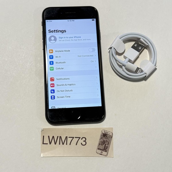 Apple iPhone SE 2nd Gen 2020 - Unlocked, 64 GB, Black, A2275