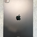 Mint Apple iPad Pro 11 inch (M4) 2024 - Unlocked, 256 GB, Black, 8 GB, A2837, Standard Glass