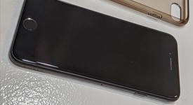 Mint
													Apple iPhone 7 - Metro by T-Mobile, Black, 32 GB, A1660, photo 4 of 14