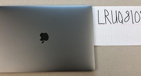 Mint
													MacBook Pro 2018 (With Touch Bar) - 15" - I7, Gray, 256 GB, 16 GB, photo 3 of 10