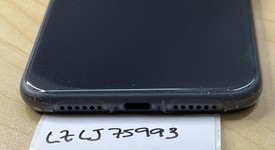 Fair
													Apple iPhone 11 - Unlocked, Black, 64 GB, A2111, photo 3 of 5