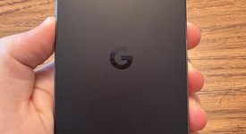 Good
													Google Pixel 9 Pro - Unlocked, Obsidian, 256 GB, 16 GB, GR83Y, photo 4 of 10