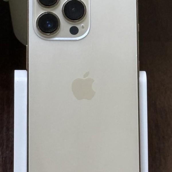 Apple iPhone 13 Pro - Unlocked, 256 GB, Gold, A2483