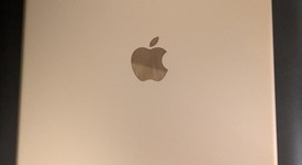 Good
													Apple iPad Pro 12.9" 1st Gen 2015 - Unlocked, Gold, 256 GB, A1652, 1st Gen 2015, photo 5 of 5