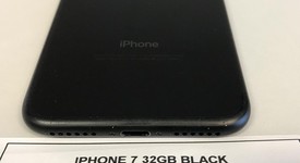 Fair
													Apple iPhone 7 - Unlocked, Black, 32 GB, A1660, photo 4 of 7