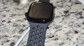 Mint
													Apple Watch Series 10 46mm - Unlocked, Black, A3003 - Cellular, Aluminum, photo 2 of 13