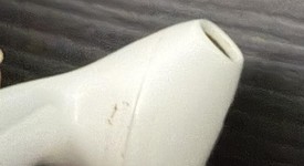 Used
													Apple AirPods 2nd Gen - Lightning Case, photo 3 of 6