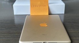 Mint
													Apple iPad Mini 4 - Wi-Fi, Gold, 64 GB, photo 4 of 9