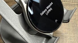Good
													Samsung Galaxy Watch4 - Unlocked, Silver, 40mm, photo 3 of 7
