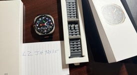 Mint
													Samsung Galaxy Watch Ultra (2025) - Unlocked, Titanium Gray, SM-L705, 47mm, photo 1 of 4