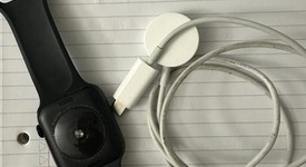 Good
													Apple Watch SE 2nd Gen 44mm - Midnight, A2723 - GPS, Aluminum, photo 3 of 3