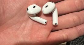 Used
													Apple AirPods 4th Gen - Standard, photo 2 of 3