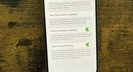 Good
													Apple iPhone 14 Pro - Unlocked, Purple, 128 GB, A2650, photo 3 of 9