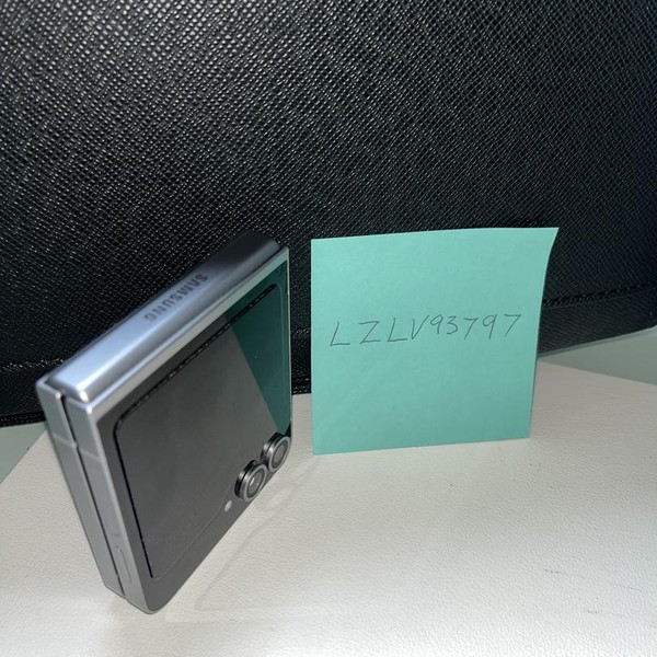 Samsung Galaxy Z Flip6 - T-Mobile, 256 GB, Silver, 12 GB, SM-F741U