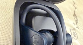 Used
													Beats Powerbeats Pro - Navy Blue, photo 2 of 5