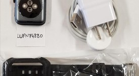 Good
													Apple Watch Series 3 42mm - Unlocked, Gray, A1861, Aluminum, photo 4 of 4