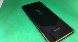 Fair
													OnePlus 7T Pro 5G - T-Mobile, Orange, 256 GB, 12 GB, HD1925, McLaren Edition, photo 2 of 4