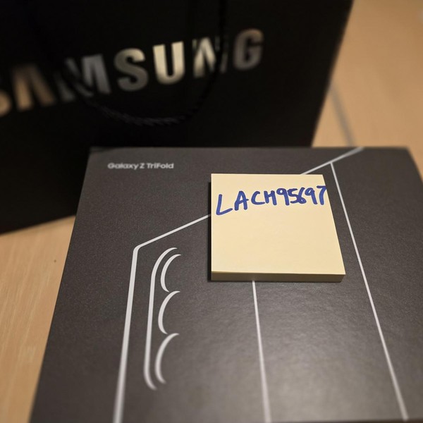 Galaxy Z Trifold - Unlocked, 512 GB, Crafted Black, 16 GB, SM-F968U1