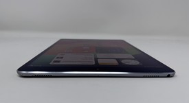 Good
													Apple iPad Pro 10.5" - Wi-Fi, Gray, 64 GB, photo 4 of 6