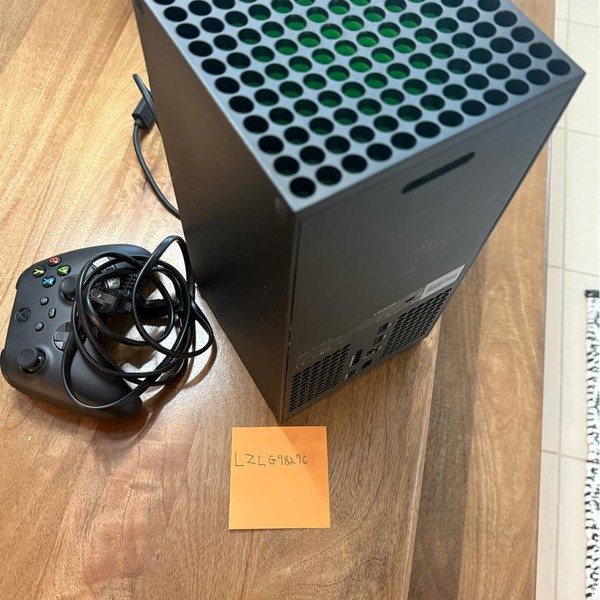 Xbox Series X (2020) - 1 TB, Black, standard