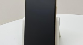 Good
													Apple iPhone Xs - Unlocked, Gold, 64 GB, A1920, photo 2 of 6