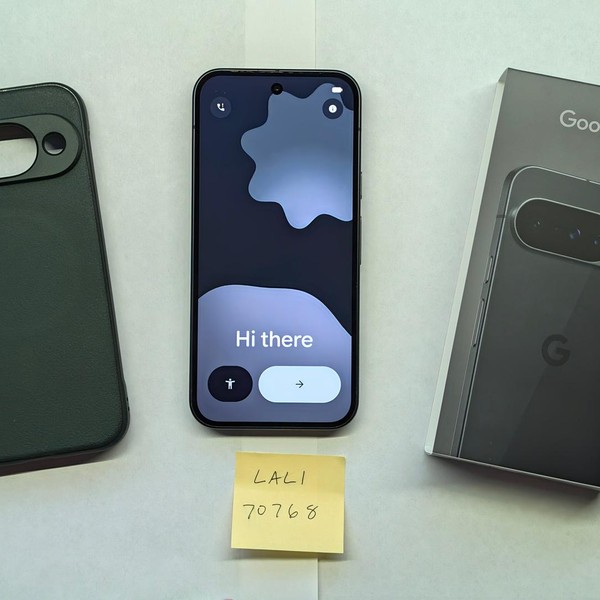 Google Pixel 10 - Unlocked, 128 GB, Obsidian, GLBW0
