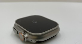 Good
													Apple Watch Ultra 49mm - Unlocked, Titanium, A2622, photo 3 of 5