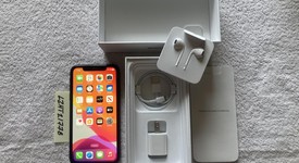 Mint
													Apple iPhone 11 - Unlocked, Black, 128 GB, A2111, photo 1 of 17