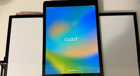 Mint
													Apple iPad 9th Gen - Verizon, Gray, 256 GB, A2603, photo 4 of 8