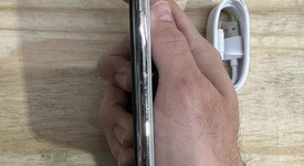 Fair
													Apple iPhone Xs - Unlocked, Silver, 64 GB, A1920, photo 5 of 8