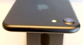 Good
													Apple iPhone 7 - Unlocked, Black, 32 GB, A1778, GSM, photo 5 of 6