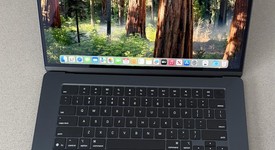 Mint
													MacBook Air 2025 (M4) - 15" - Apple M4, Midnight, 256 GB, 16 GB, photo 3 of 17