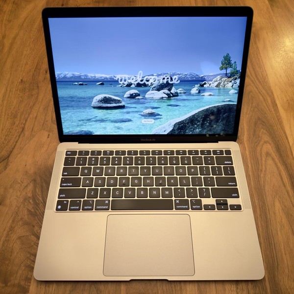 MacBook Air 2020 - 13 inch - 256 GB, Silver, 16 GB, Apple M1