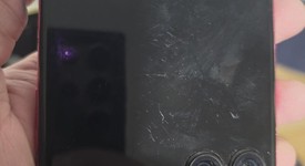 Good
													Motorola Razr Plus (2024) - Unlocked, Pink, 256 GB, 12 GB, photo 4 of 8