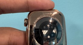 New
													Apple Watch Series 11 42mm - Unlocked, Rose Gold, A3335 - Cellular, Titanium, photo 2 of 6