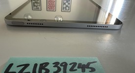 Mint
													Apple iPad 10th Gen - Wi-Fi, Silver, 256 GB, A2696, photo 5 of 8