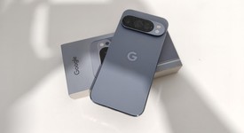 Good
													Google Pixel 10 Pro - Unlocked, Moonstone, 512 GB, G4QUR, photo 5 of 11