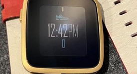 Good
													Pebble Time Steel - Red, photo 5 of 7