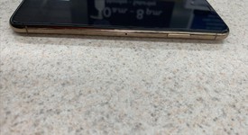 Mint
													Apple iPhone Xs Max - Unlocked, Gold, 64 GB, A1921, photo 2 of 8