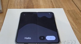 Mint
													Google Pixel 10 Pro Fold - Unlocked, Moonstone, 256 GB, GU0NP, photo 5 of 17