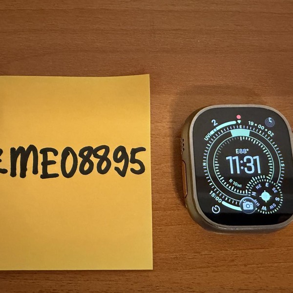 Apple Watch Ultra 49mm - Unlocked, Titanium, A2622