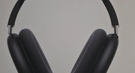 Used
													Apple AirPods Max - Gray, photo 5 of 10